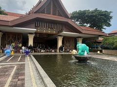 -西双版纳融创皇冠假日度假酒店