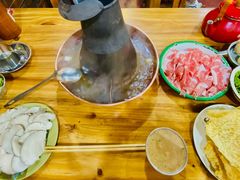 -东镇老火锅(长春路首店)