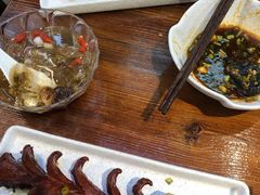 -黑白电视长沙小吃(美林M·LIVE天地东座店)