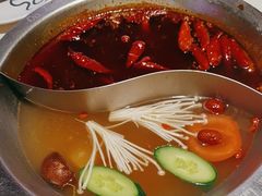 -大龙燚火锅(天安云谷店)