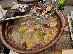 -东记炭炉·海鲜鸡煲(龙华店)