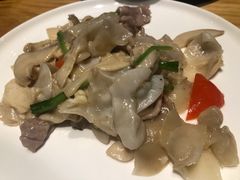 -十三式重庆江湖菜(金茂览秀城店)