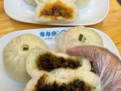 -李与白包子铺(桐梓林店)
