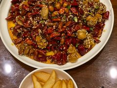 经典辣子鸡配大薯条-眉州东坡·熊猫主题餐厅(枫蓝店)