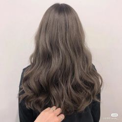 -时尚殿堂明星门店