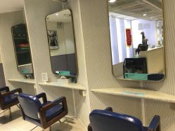 -PE SALON