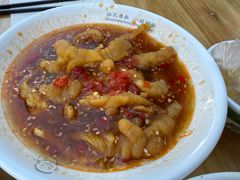 无骨鸡爪-胡仕光陵水酸粉
