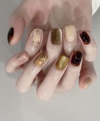 -桃色美甲沙龙