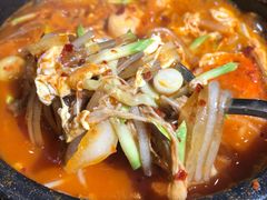 -吴草鸡爪오초닭발韩食堂(融恒盈嘉中心店)