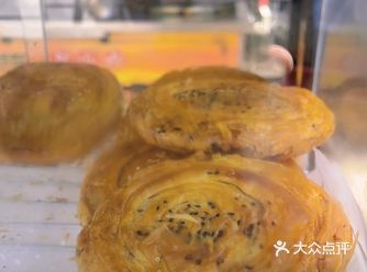 仙女山避暑，终于遇到一个好吃的小吃摊了！