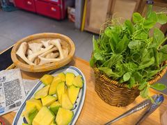 -洱火云南酸菜牛肉火锅(石景山当代商城店)