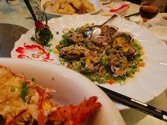 -东豪园林海鲜酒家(南港路辅路店)