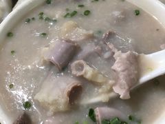 -洲心明记烧肉大粥(总店)