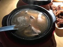 -新记肉骨茶