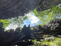 -梭布垭石林景区