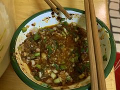 -拈签一笑黄牛肉辣卤串串