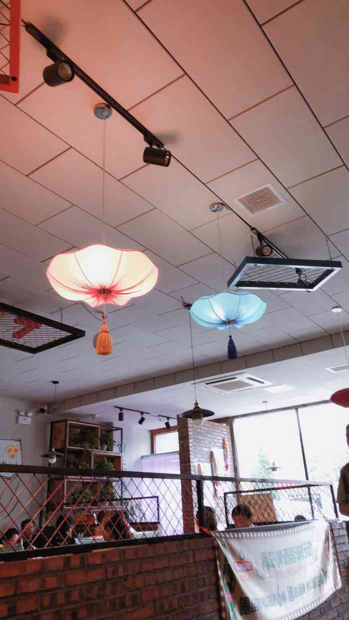 刘二郎烤骨头(即墨店)-"太差太差!大韩之雅送的39元免费券,基本.