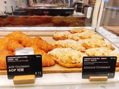 招牌可颂-WHEAT&BAKER-麥(凯德来福士店)
