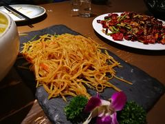 鱼翅土豆丝-梧桐树下(云锦世家店)