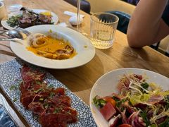 -LESCEDARS Brasserie Bistro香柏树