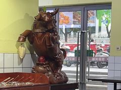 -陆记牛庄·碳锅龙虾烧烤(爱上花园店)