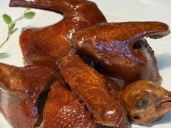 玻璃脆皮乳鸽-墨宴(西洋湖店)