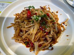 酸萝卜炒牛百叶-炊烟小炒黄牛肉(中心印象城店)