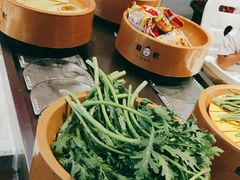 -龍歌自助小火锅(市南金茂湾店)