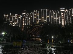 -三亚湾海居铂尔曼度假酒店