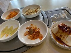 -青纱灯笼韩国料理店