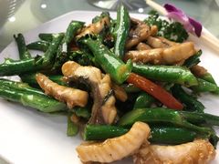 紫苏芥兰炒脆肉鲩腩-中山国际酒店中餐厅