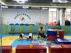 -逗你运动体能训练中心(冠城店)
