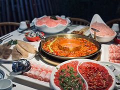 -二荆条·城市森林火锅旗舰店