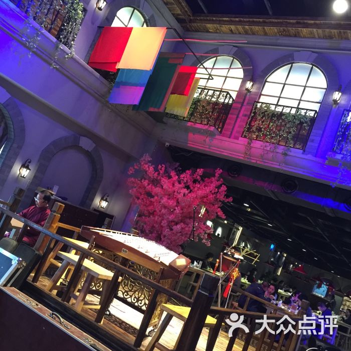 汉阳五里墩艳阳天酒店图片