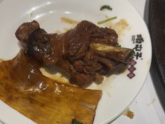 -咱屯子铁锅炖直营店(保利店)