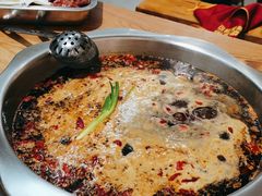 -李记称盘牛杂串串(广厦店)
