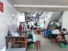 -正宗杨记普洱酸醋米线(总店)