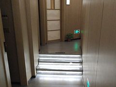 -耳湾躺式采耳SPA馆(保利五月花店)