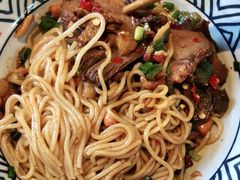 牛肉拌粉-万方圆拌粉瓦罐汤(滕王阁旗舰店)