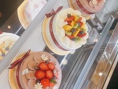 -花花卷卷·鲜食蛋糕(静安久光百货店)