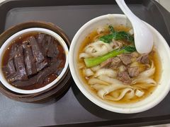 牛肉削面-东方削面(市政府店)