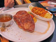 -伯顿西餐厅(厚街香榭丽店)