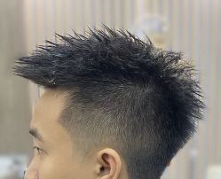 -环球蝶上美业连锁