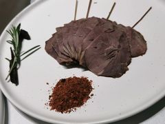 -红鼎豆捞·非遗鲍皇汤火锅(宝丰路店)