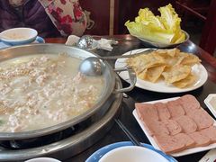 -老来福·非遗酸汤兔(凯旋路店)