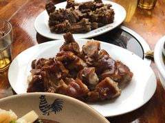 -老鼎万春卤菜(五代传承创始老店)