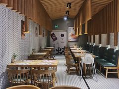 大堂-炖物24章·顺时轻养茶(杭州保利时光里店)