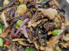 -小柒家第一锹东北菜(城关店)