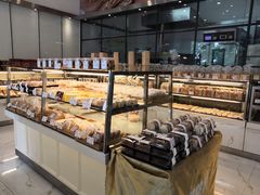 面包甜点陈列柜-御蝶坊KNAC(西荟城店)