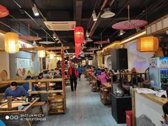 大堂-锅来乐地锅鸡(安亭店)